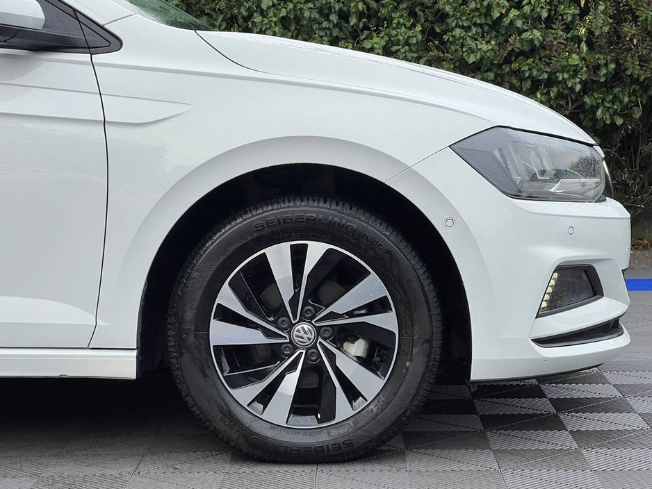 2019 Volkswagen Polo COMFORTLINE 1.0 TSI // FULL SERVICE HISTORY // DIAMOND CUT ALLOYS // APPLE CARPLAY/ANDROID AUTO €15,900