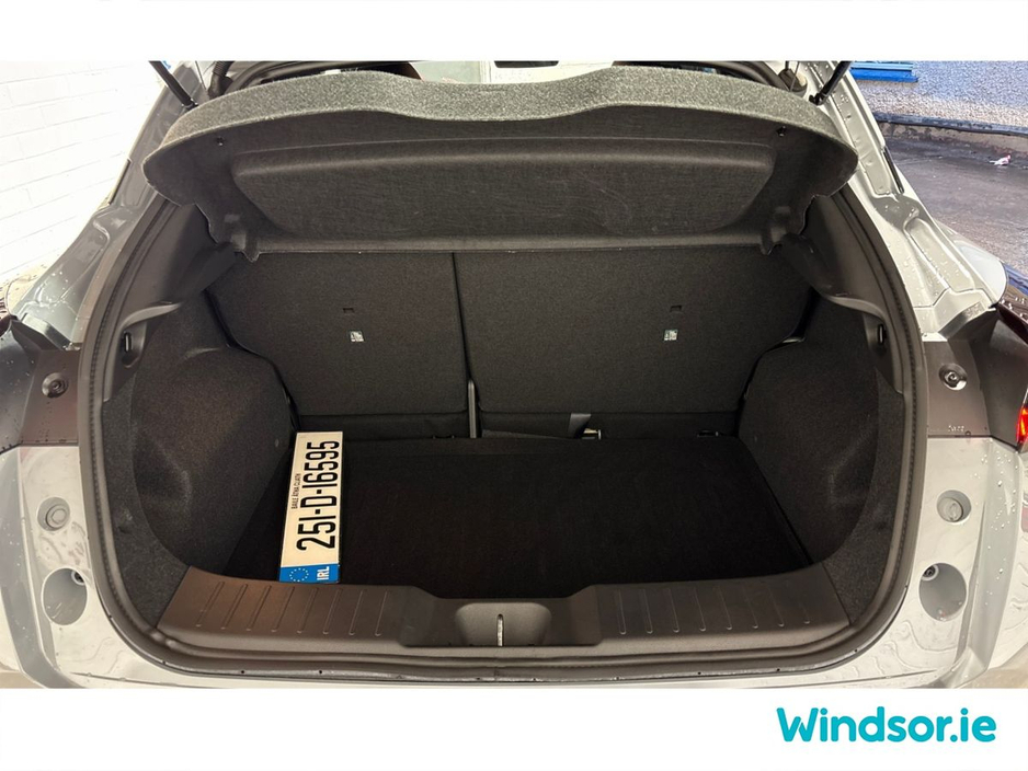 2025 Nissan Juke 1.0T PET 2WD SV Premium €26,995