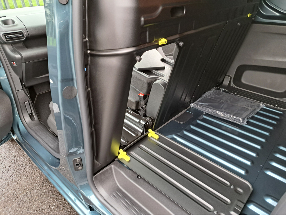 2026 Opel Combo - image 20