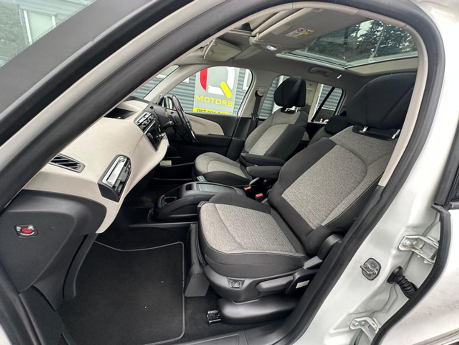 2018 Citroen Grand C4 Picasso - image 10