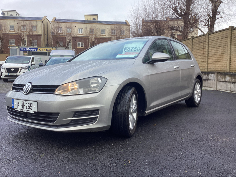 2014 Volkswagen Golf ** F.S.H €8,750