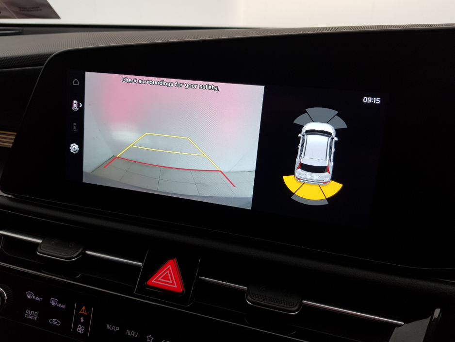 2025 Kia Niro - image 15