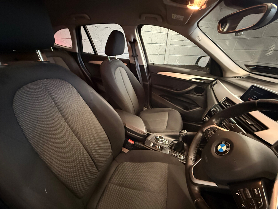 2020 BMW X1 - image 6