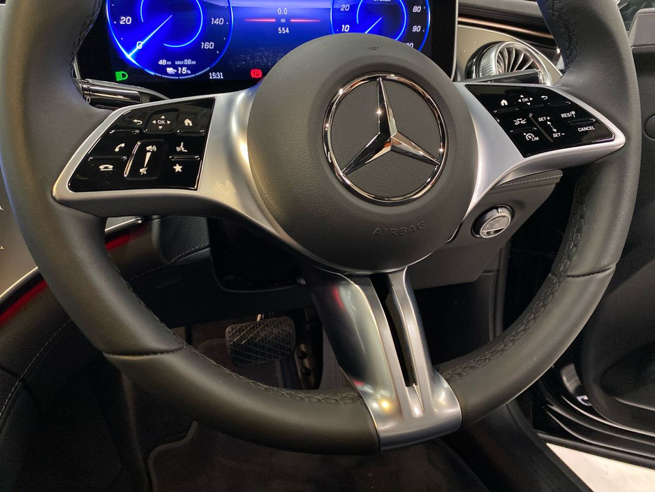 2025 Mercedes-Benz EQE - image 19