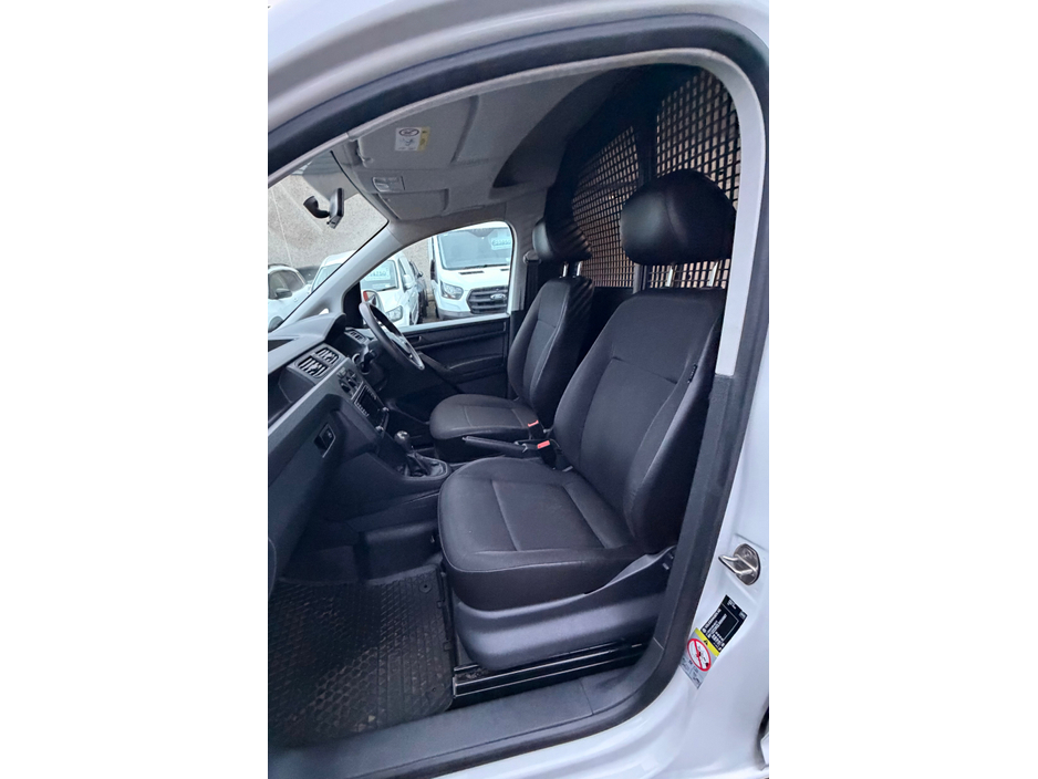 2019 Volkswagen Caddy 102BHP €13,983