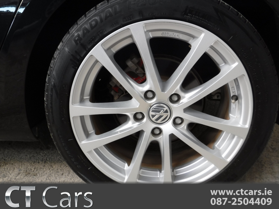 2016 Volkswagen Golf - image 24