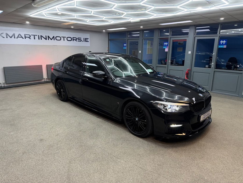 2019 BMW 5 Series - image 9