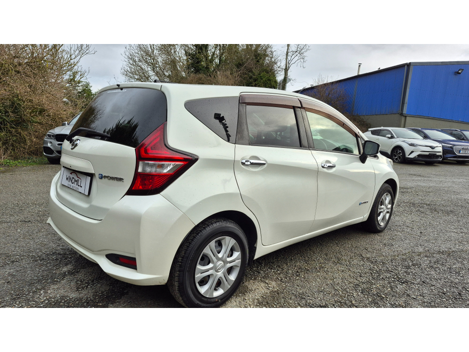 2017 Nissan Note Nissan Note Epower 1.2 Petrol Hybrid 2017 €10,950