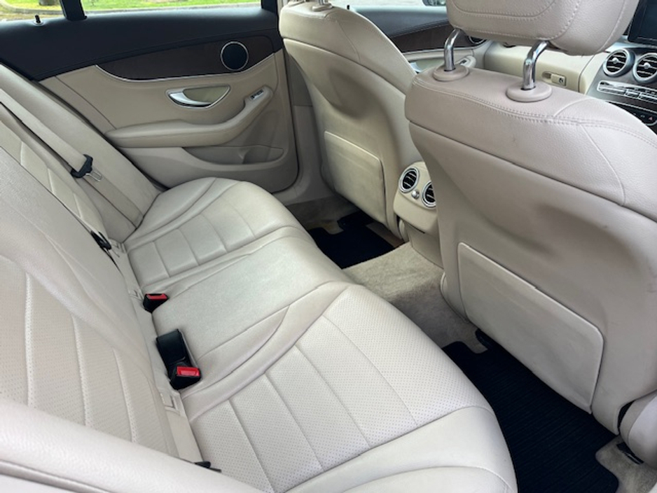 2014 Mercedes-Benz C Class - image 10