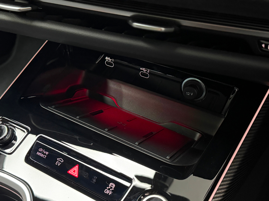 2025 Audi A6 EDITION 1 E HYBRID QUATTRO €74,990