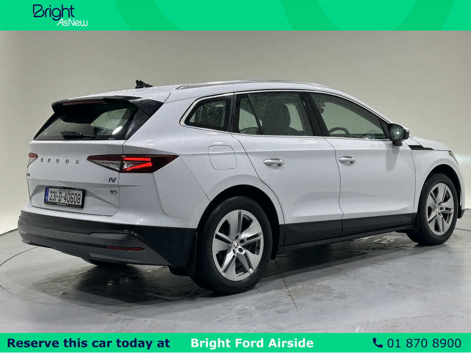 2023 Skoda Enyaq - image 9