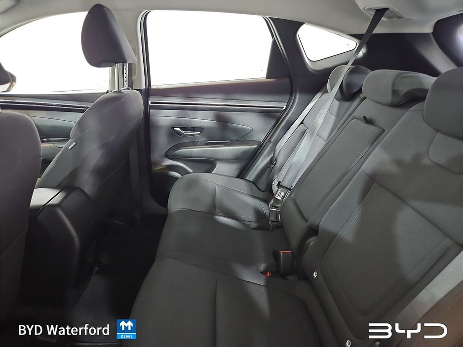 2023 Hyundai Tucson - image 7