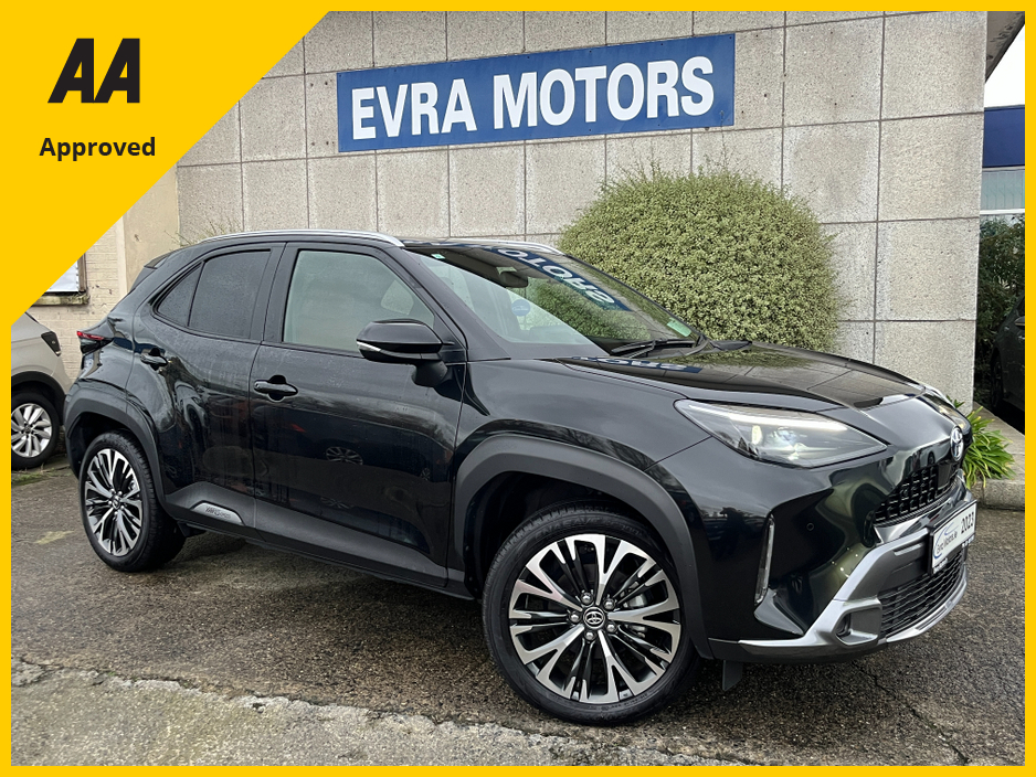 2023 Toyota Yaris Cross Z ADVENTURE HYBRID AUTOMATIC 1.5 PETROL //HEATED SEATS AND STEERING WHEEL//REVERSE CAMERA//ADAPTIVE CRUISE CONTROL// €28,950