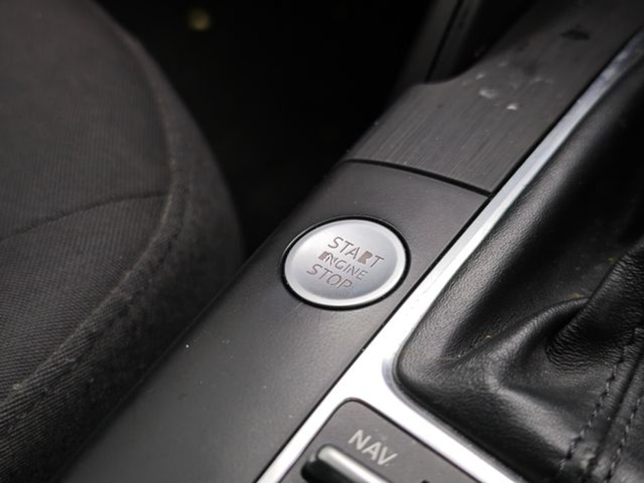 2015 Audi A3 - image 32