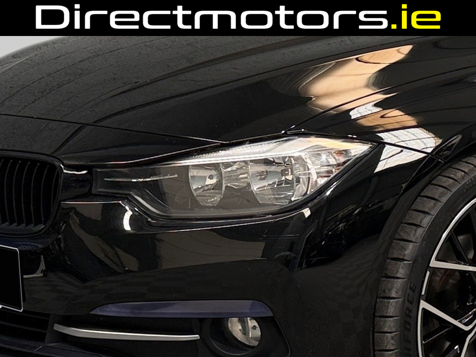 2017 BMW 3 Series - image 5