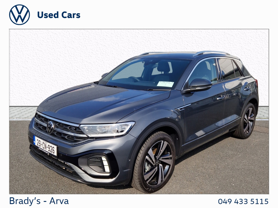 2025 Volkswagen T-Roc - image 13