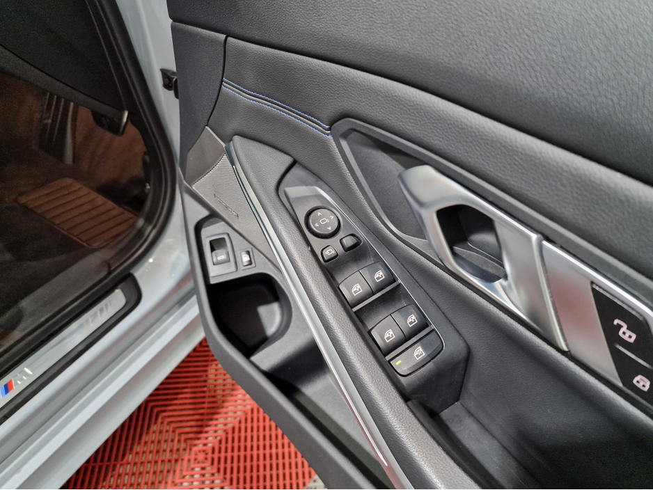 2023 BMW 3 Series 330E TOURING M SPORT (TECH PACK) AUTOMATIC **ONE OWNER / APPLE CARPLAY / CRUISE CONTROL / ELECTRIC BOOTLID / HEAD UP DISPLAY / HARMAN KARDON SOUND / REVERSE CAMERA / WIRELESS PHONE CHARGING** €39,900