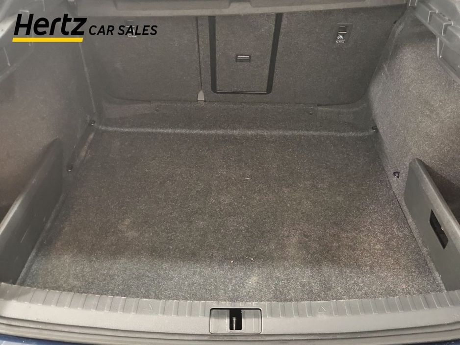 2024 Skoda Octavia - image 17