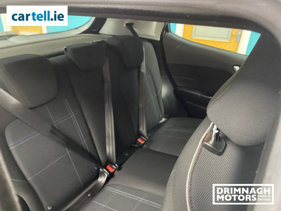 2018 Ford Fiesta Zetec 1.1 70PS 5M 4DR €12,950