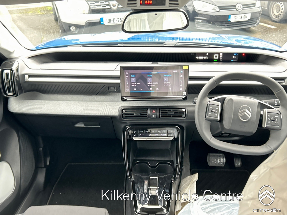 2025 Citroen C3 - image 10