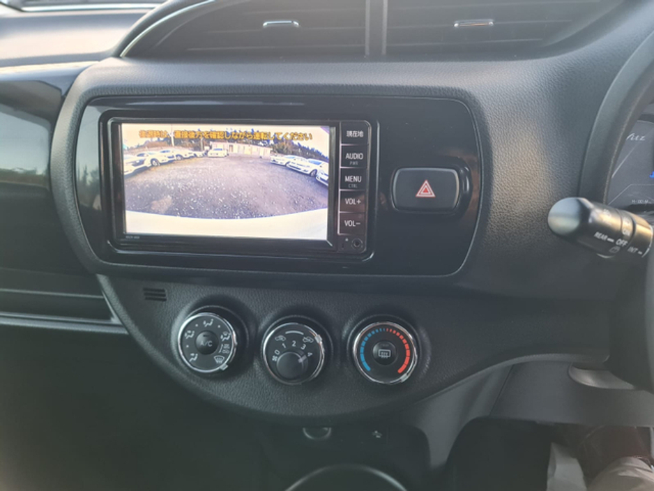 2019 Toyota Vitz - image 15