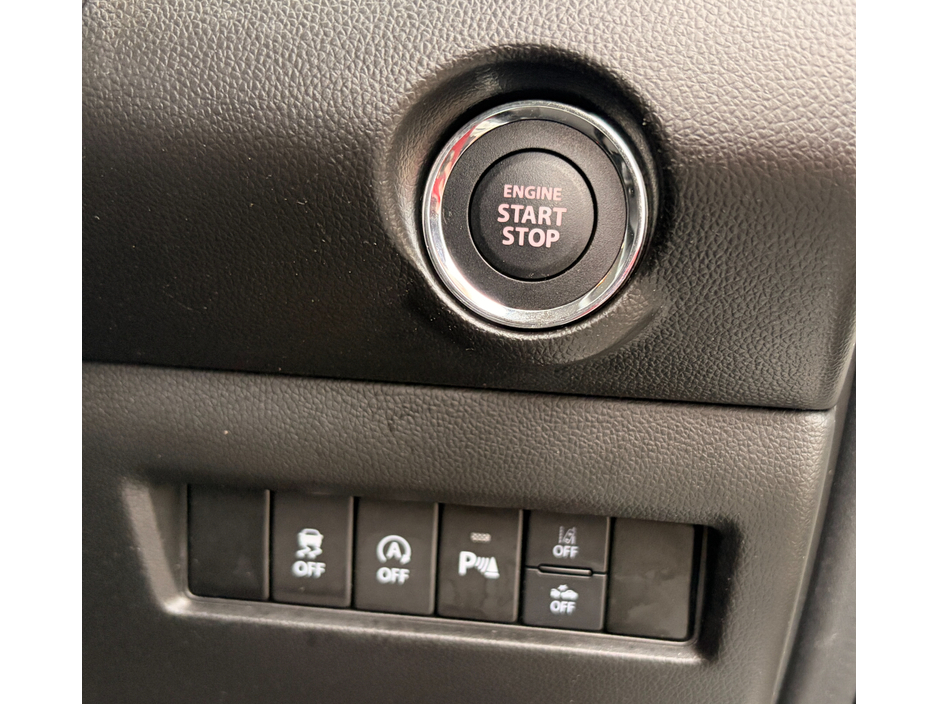 2022 Suzuki Swift SZ5 HYBRID  1.2 REVERSING CAMERA ,  UP TO 6 YEARS WARRANTY  5DR €16,450