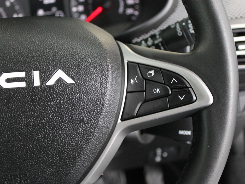 2023 Dacia Sandero - image 21