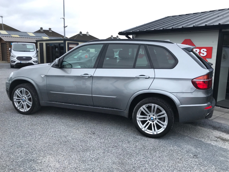 2013 BMW X5 - image 11