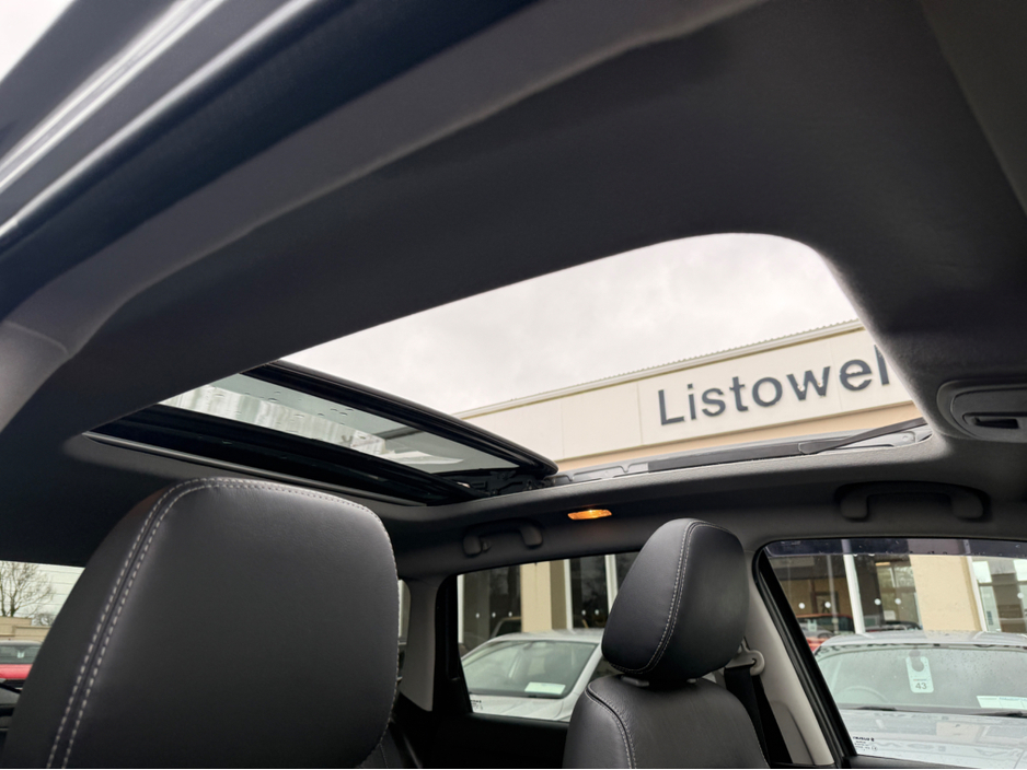 2019 Suzuki Vitara - image 14