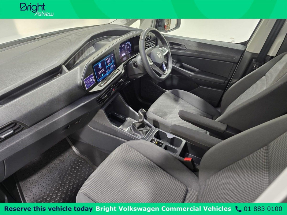 2025 Volkswagen Caddy - image 16