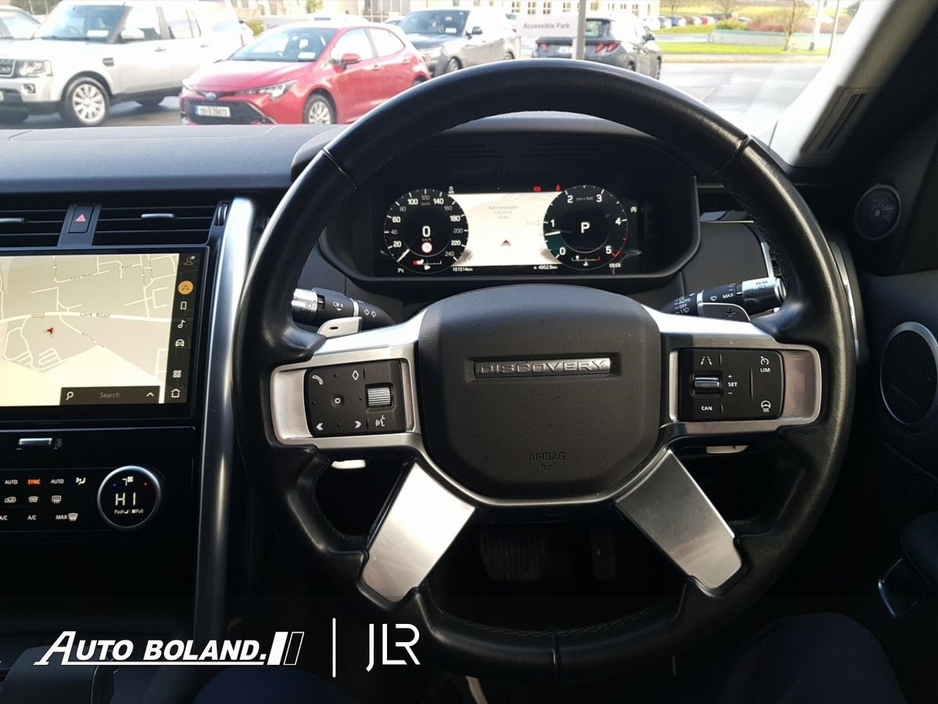 2021 Land Rover Discovery 3.0D 300PS SE COMM - 21" Black Alloys, Electric Deployable Towbar, Heated Seats, Air Suspension