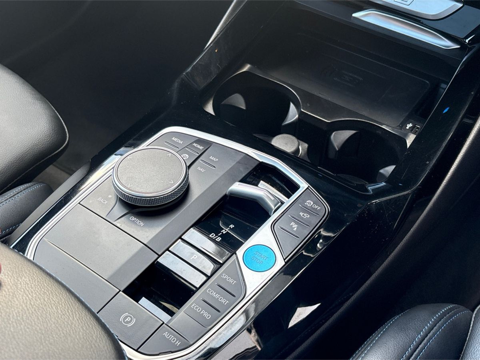 2023 BMW iX3 - image 10