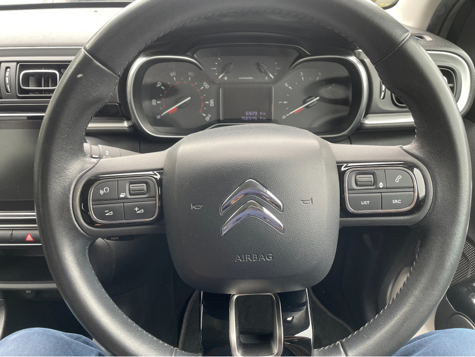 2017 Citroen C3 - image 19