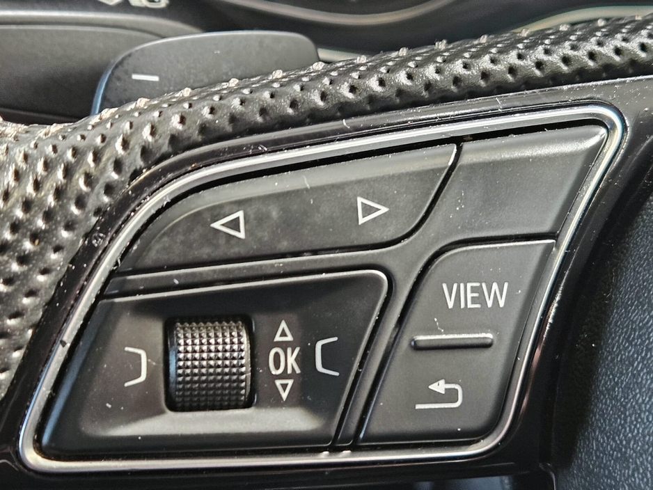 2019 Audi A4 - image 12