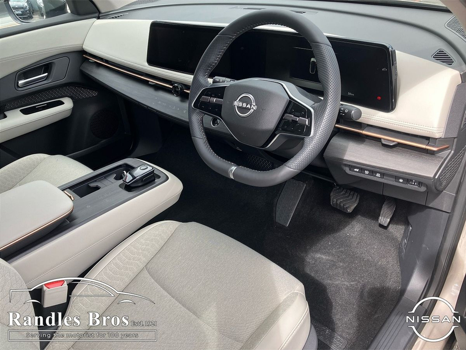 2025 Nissan Ariya - image 10