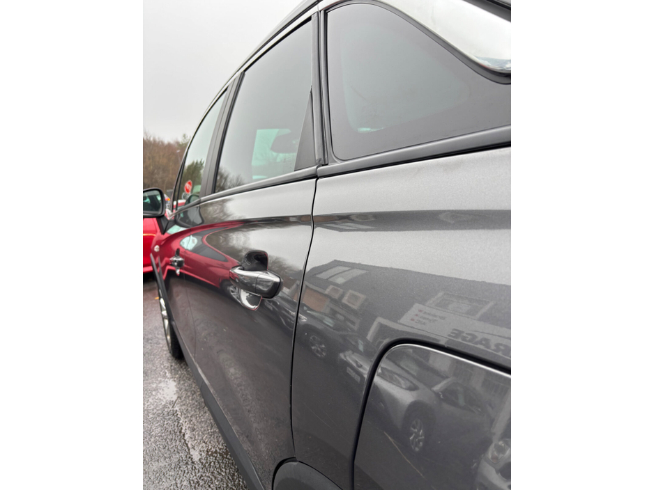 2022 Opel Crossland X 1.2i (83PS) 5 Speed SC €16,000