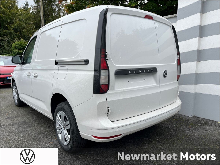 2026 Volkswagen Caddy - image 27