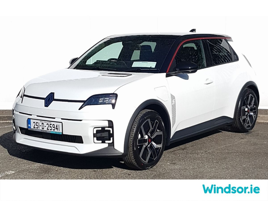 2025 Renault 5 - image 14