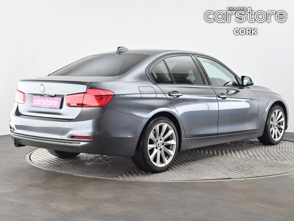 2017 BMW 3 Series 318d Sport €20,880