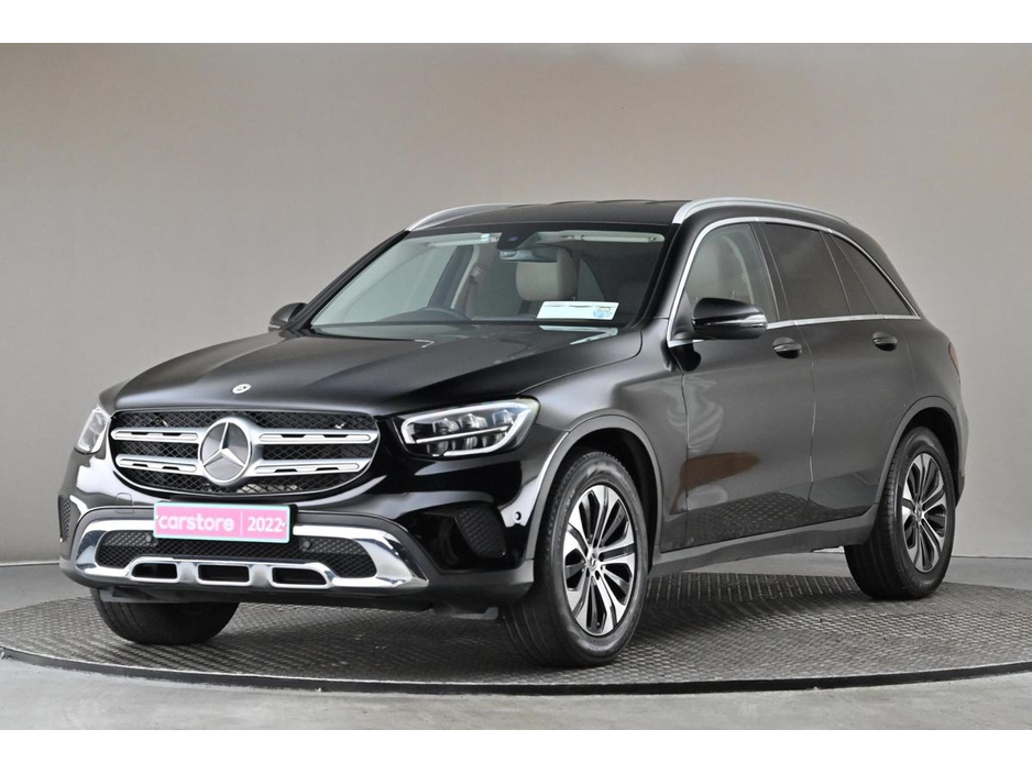 2022 Mercedes-Benz GLC Class - image 3