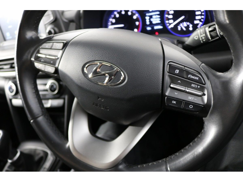 2020 Hyundai Kona - image 12