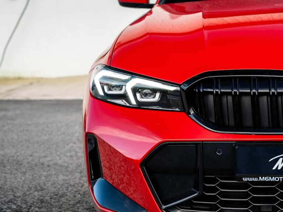 2024 BMW 3 Series - image 4