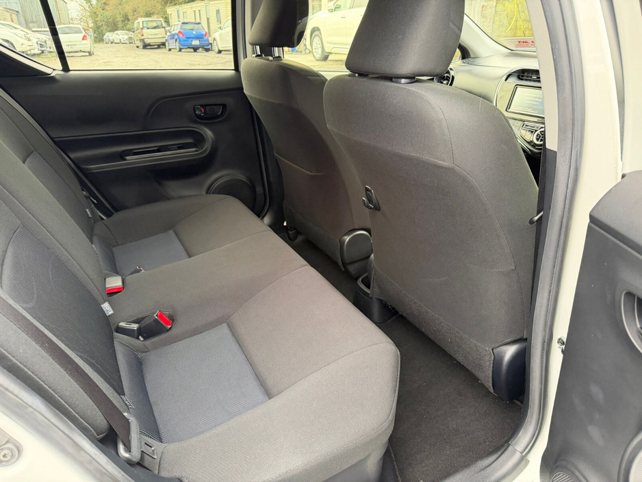 2019 Toyota Aqua - image 17