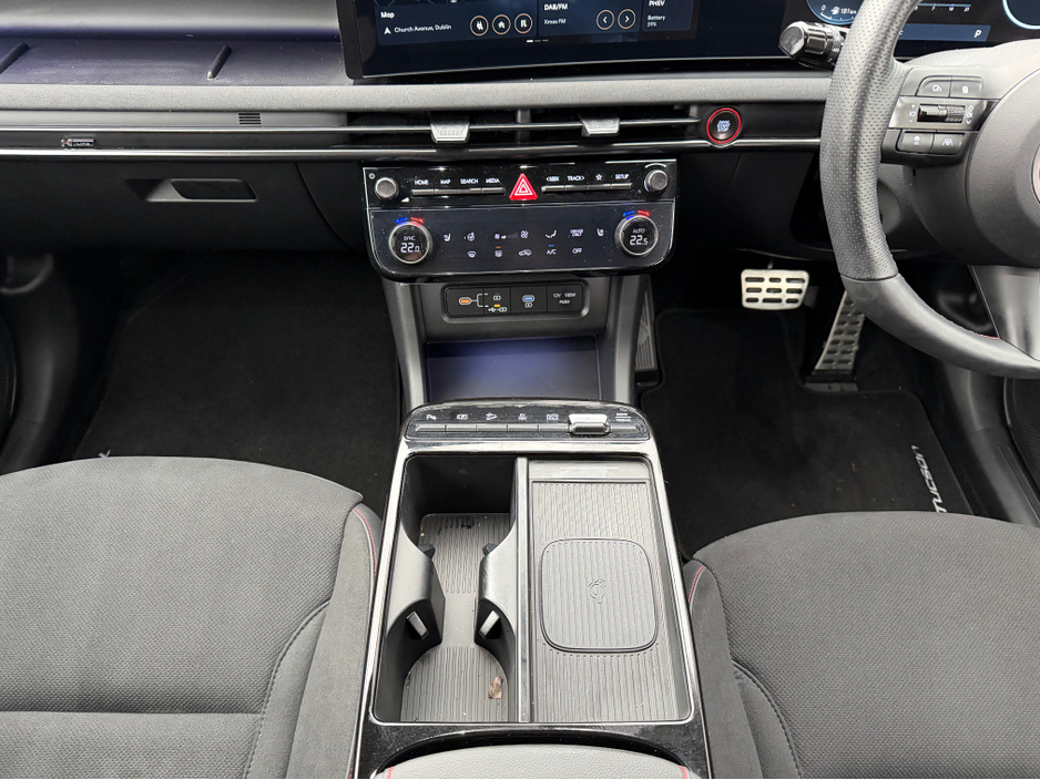 2025 Hyundai Tucson 4WD PLATINUM N LINE PHEV//VIRTUALLY NEW//PANORAMIC ROOF//MANUFACTURER WARRANTY €46,950