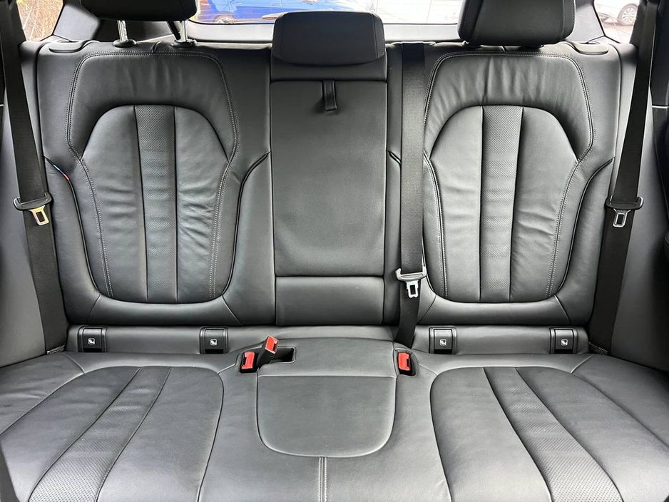 2021 BMW X5 M-SPORT COMPETITION XDRIVE45e 3.0 HYBRID // LEATHER HEATED SEATS // APPLE CARPLAY/ANDROID AUTO // ADJUSTABLE AIR SUSPENSION €49,900