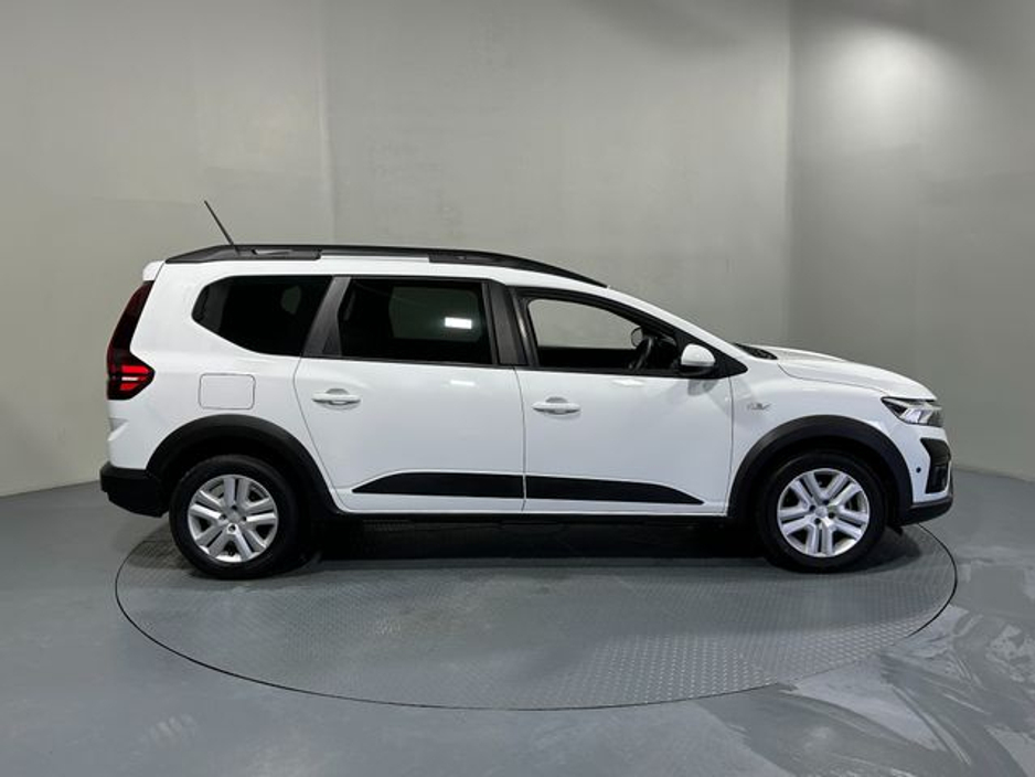 2024 Dacia Jogger Expression 7 Seater 1.0 Petrol €22,500
