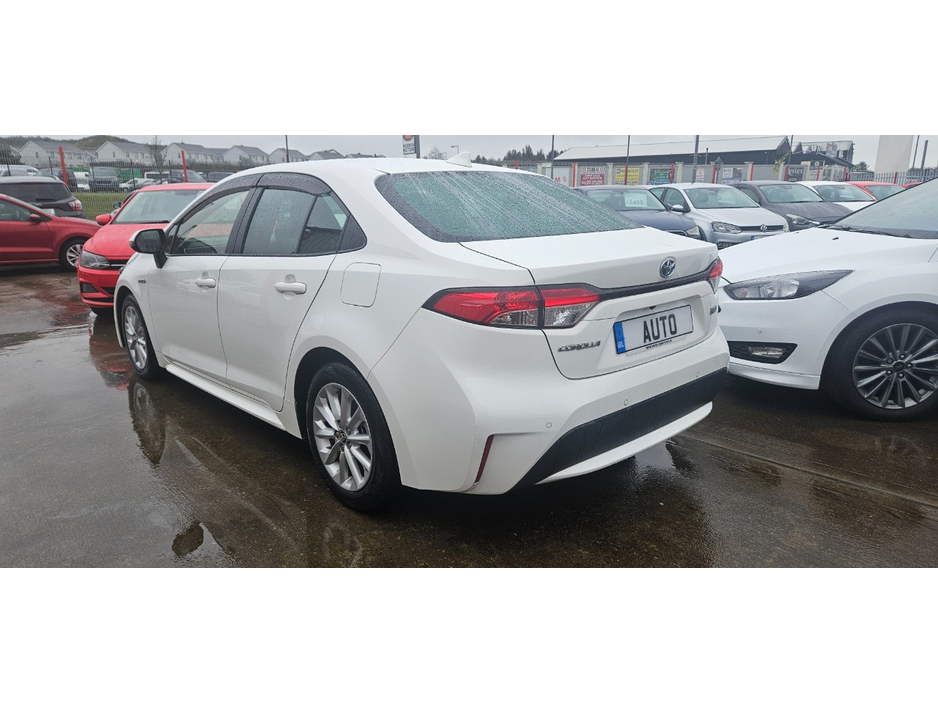 2020 Toyota Corolla - image 12