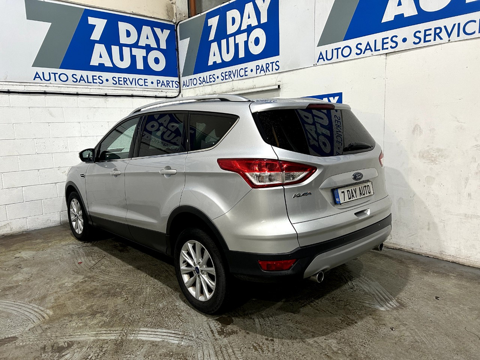 2017 Ford Kuga - image 5