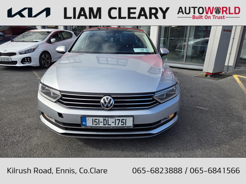 2015 Volkswagen Passat - image 7