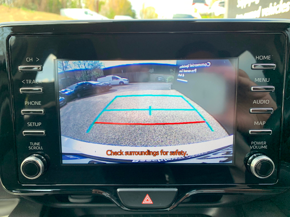 2023 Toyota Yaris - image 26